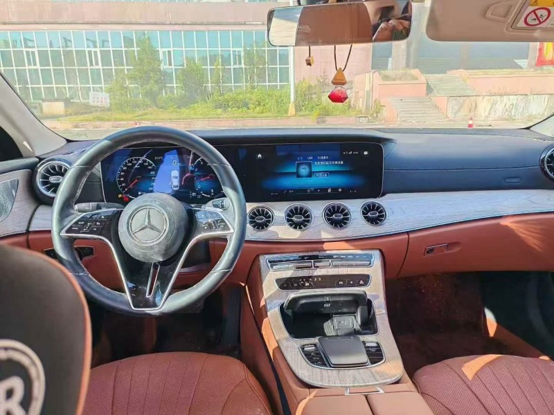 广州23年奔驰CLS6