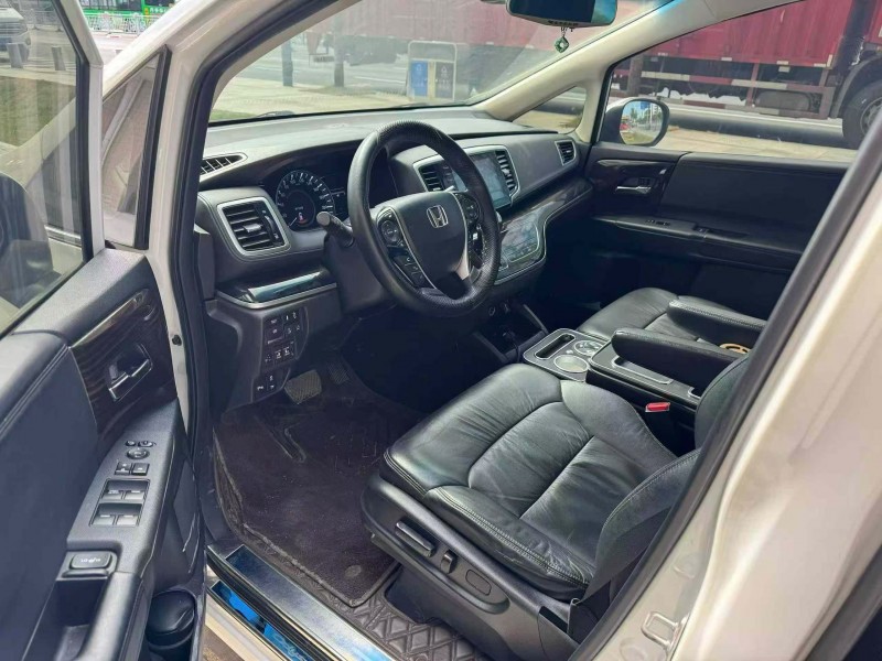 广州19年本田奥德赛7