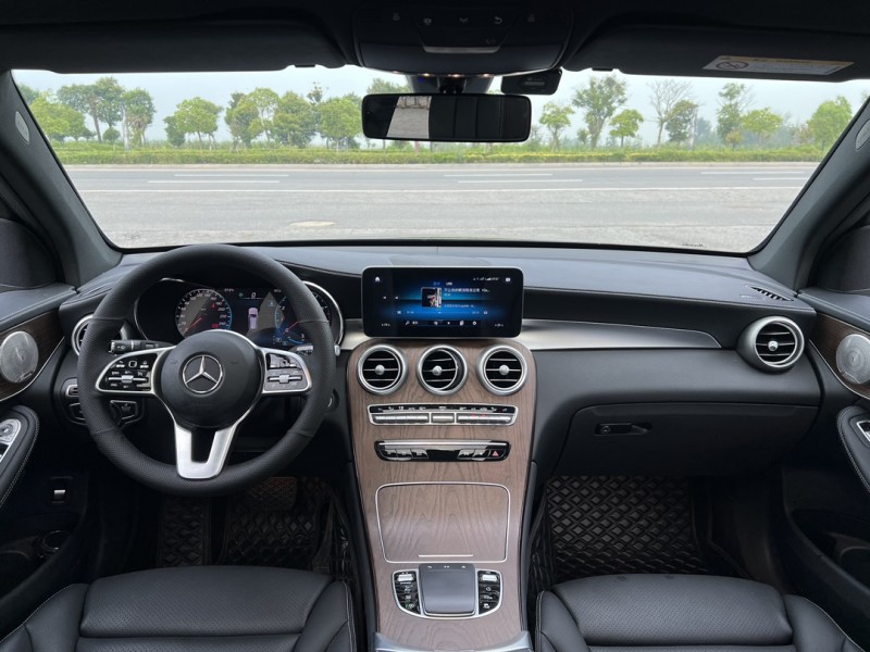 盐城23年奔驰GLC7