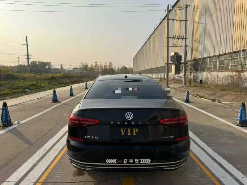 菏泽20年大众帕萨特9