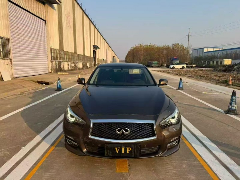 菏泽16年英菲尼迪Q50L1