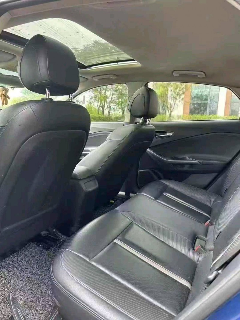 广州19年现代菲斯塔8