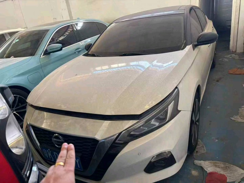 广州21年日产天籁1