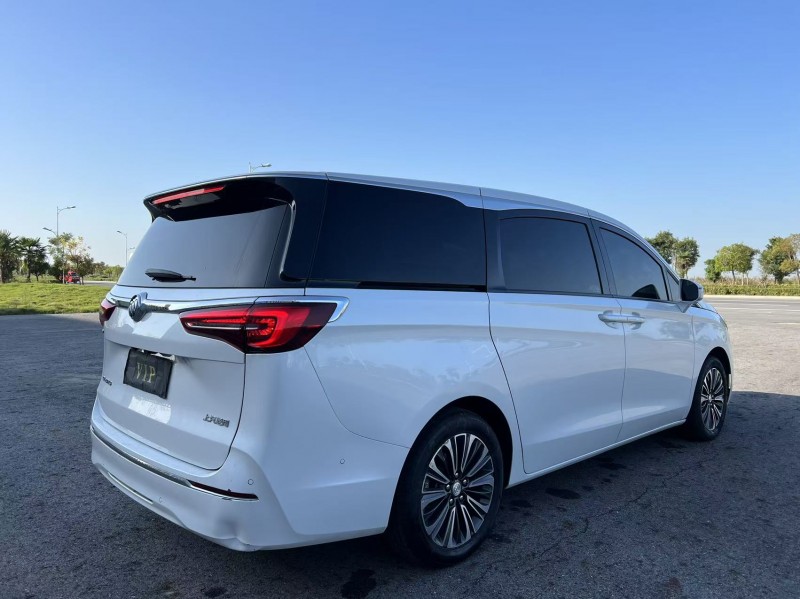 盐城23年别克GL88