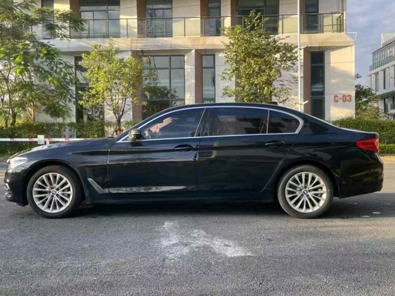 广州20年宝马5系3