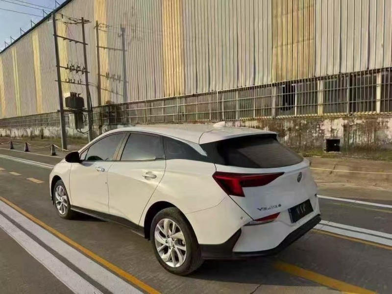 菏泽24年别克微蓝7