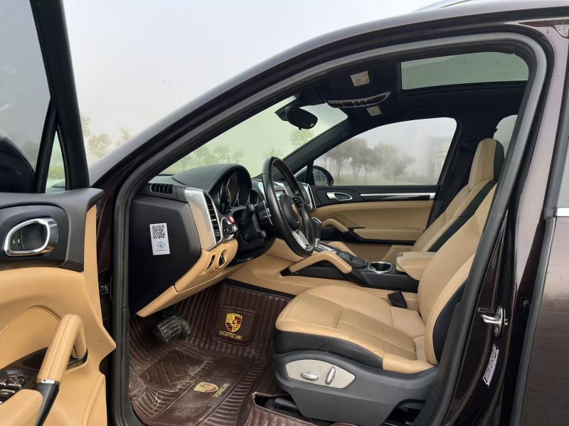 盐城15年保时捷卡宴4