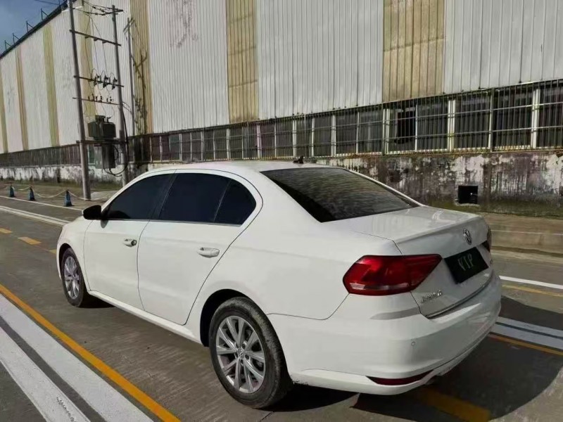 菏泽18年大众朗逸7