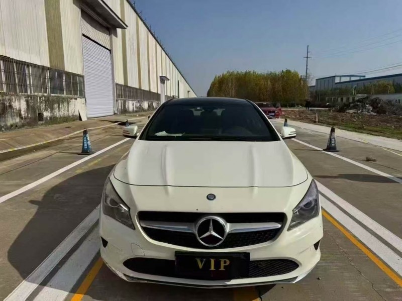 菏泽17年奔驰CLA1