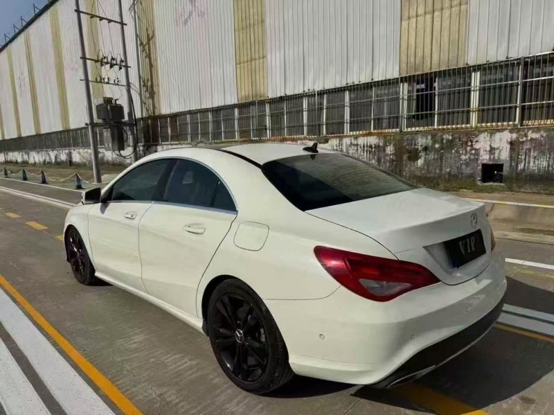 菏泽17年奔驰CLA7