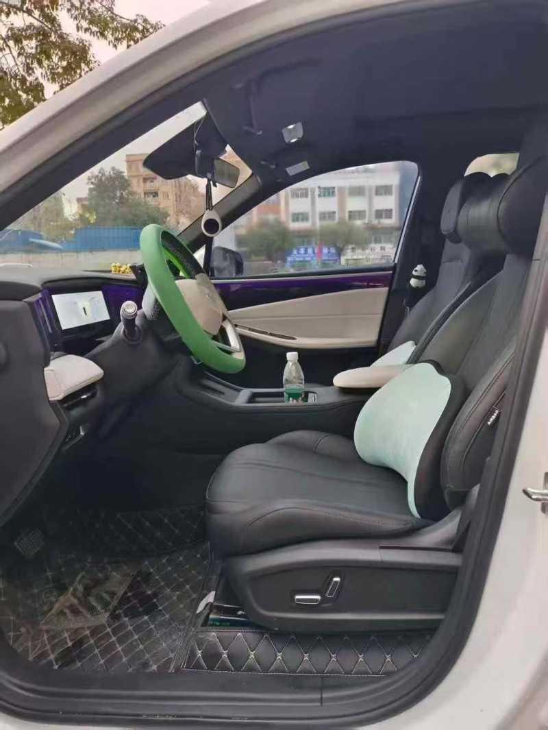 广州23年吉利银河6