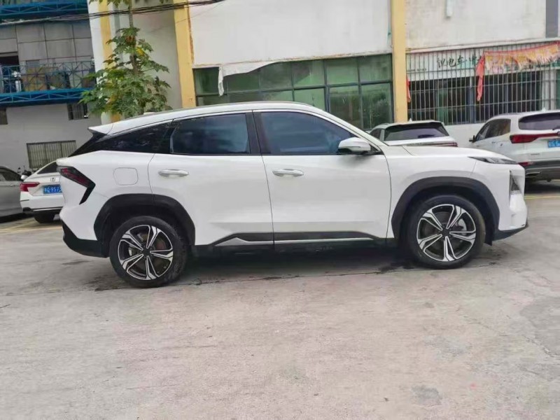 广州23年吉利银河7