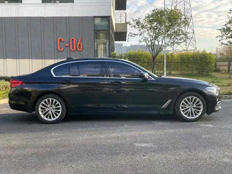 广州20年宝马5系5