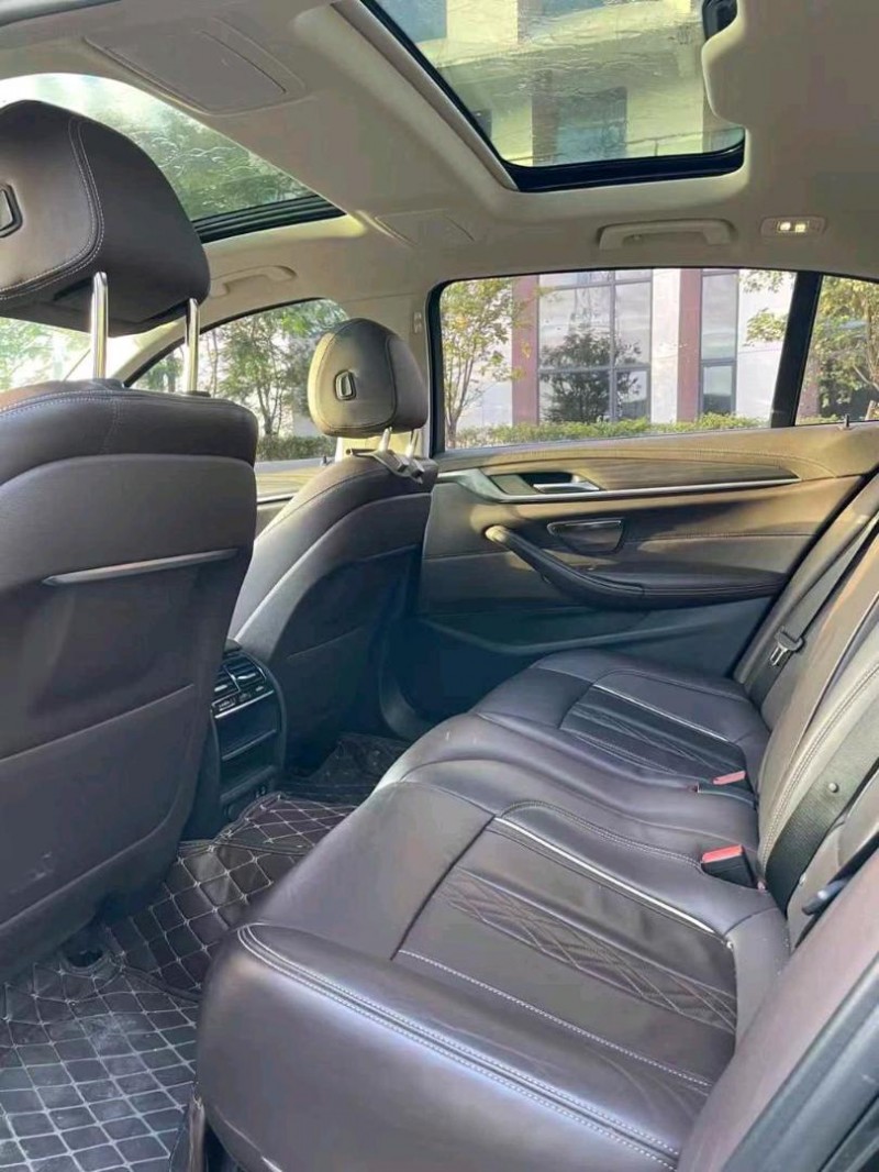 广州20年宝马5系6