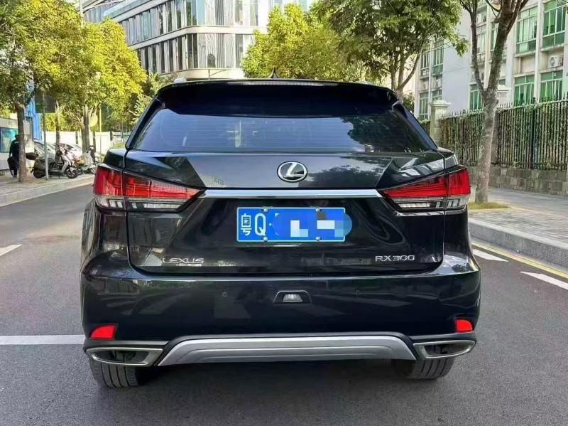 广州22年雷克萨斯RX9