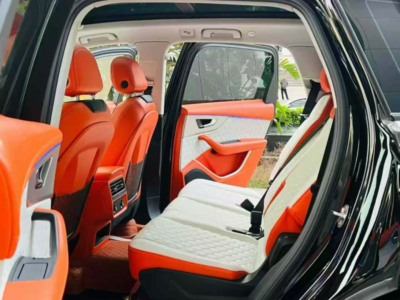 广州22年奥迪Q74