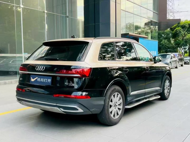广州22年奥迪Q77