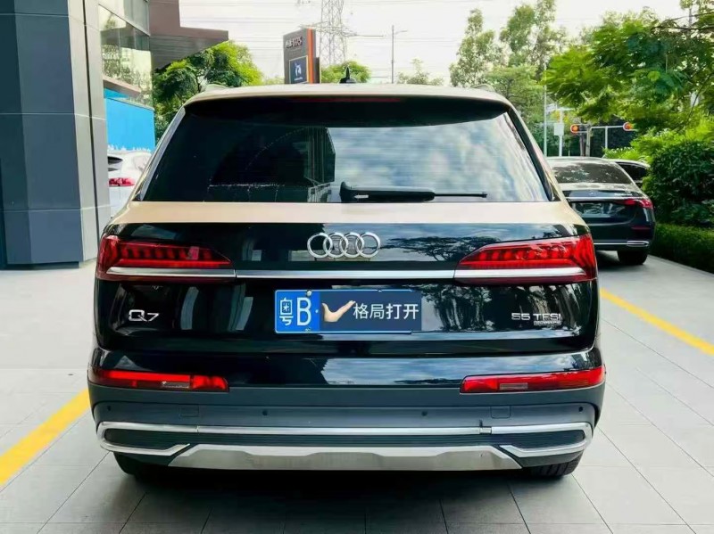 广州22年奥迪Q79