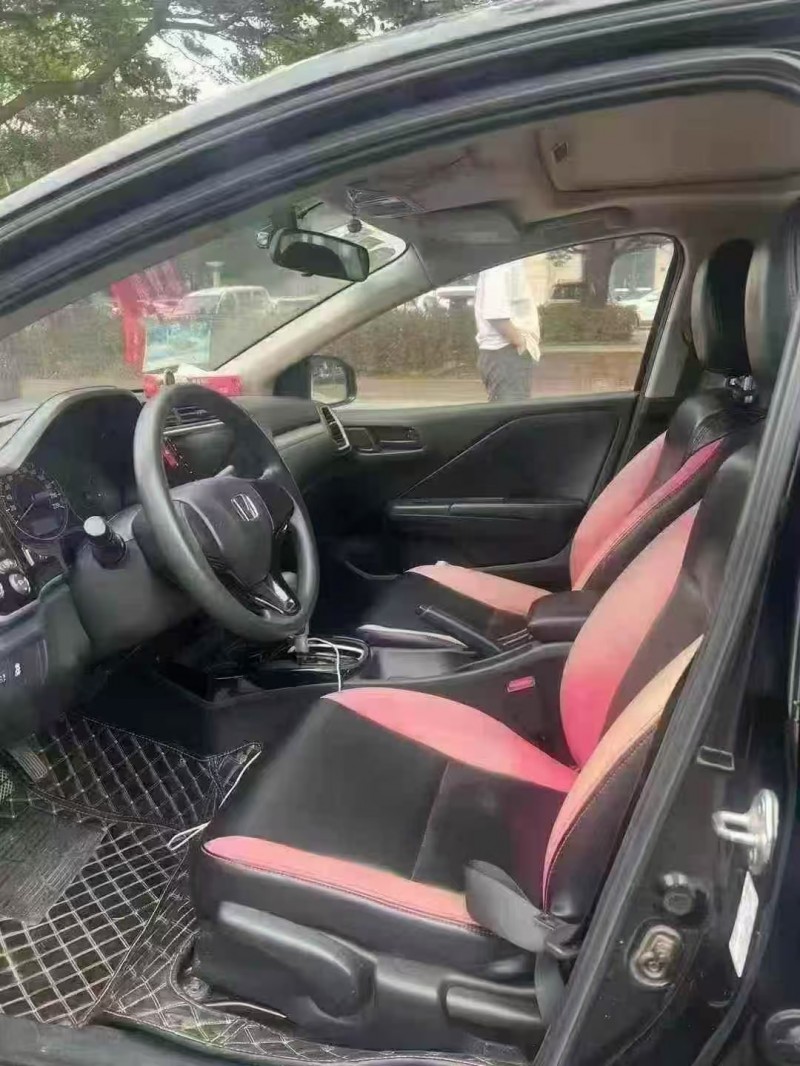 广州16年本田哥瑞6