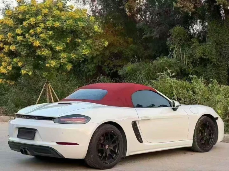 珠海17年保时捷7188