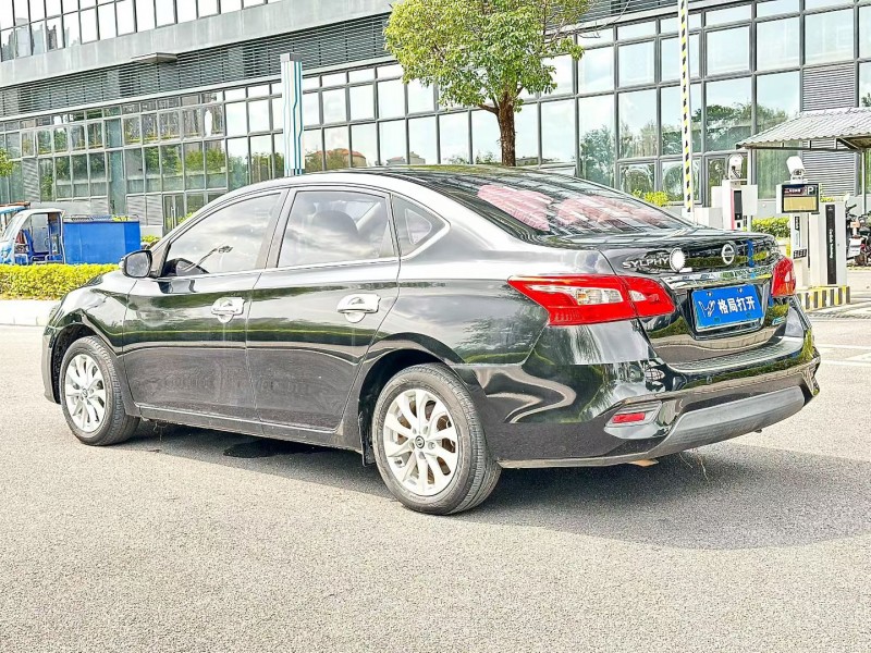 东莞19年日产轩逸7