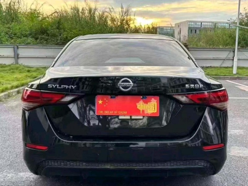 广州20年日产轩逸6