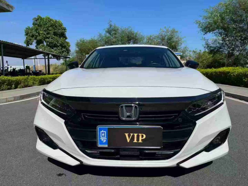 东莞23年本田雅阁1