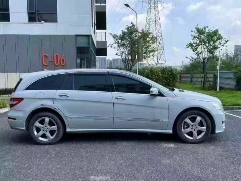 广州14年奔驰R5