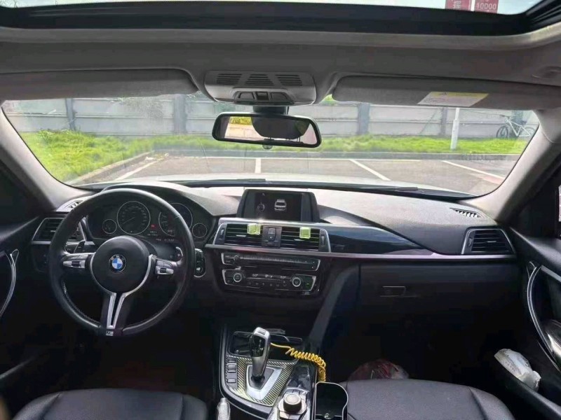 广州17年宝马3系9