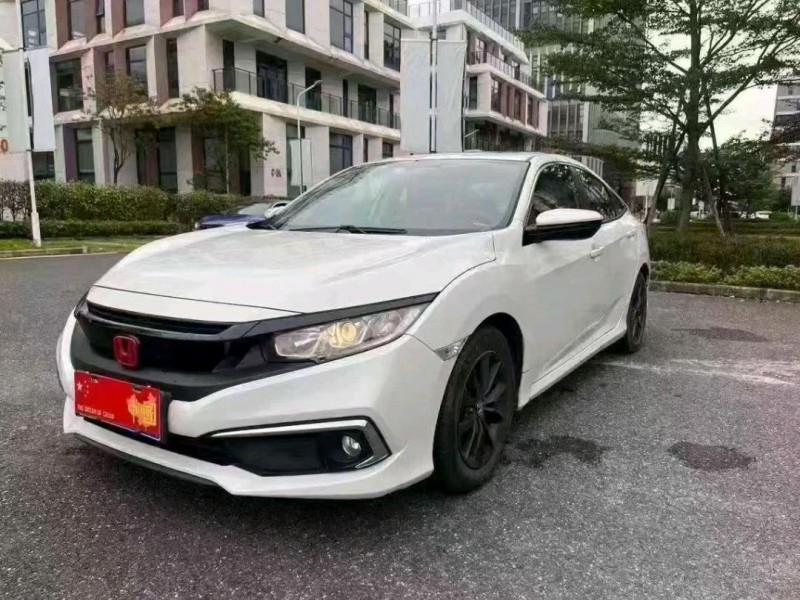 广州20年本田思迪2