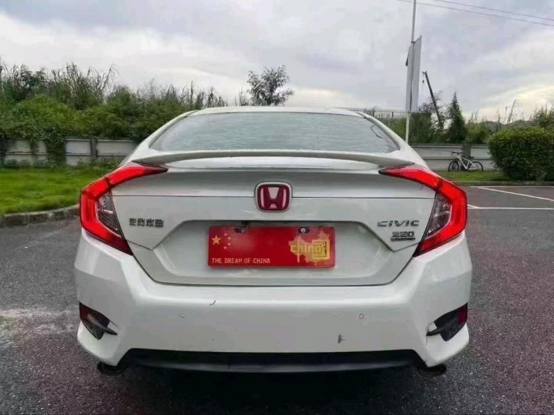 广州20年本田思迪6