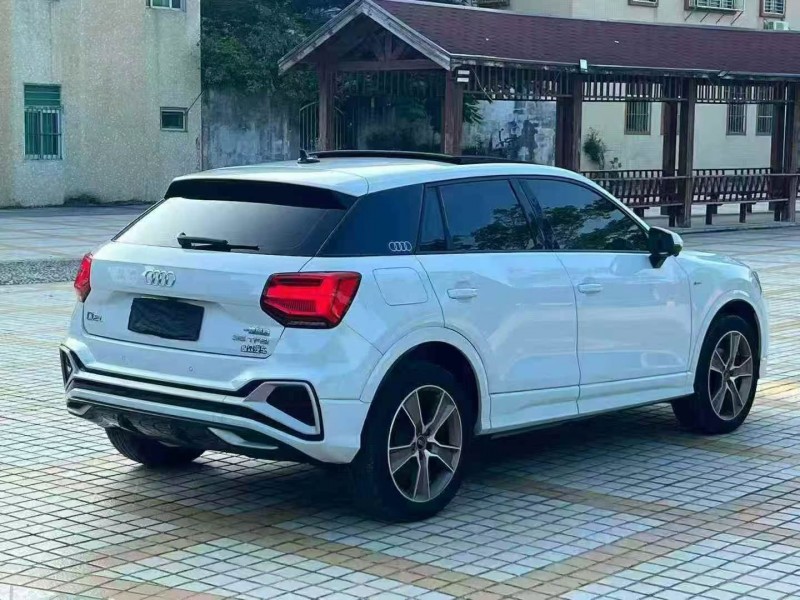 深圳22年奥迪Q28