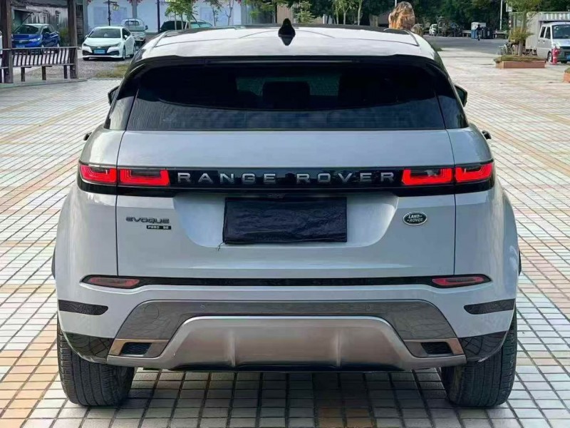 珠海20年路虎极光9