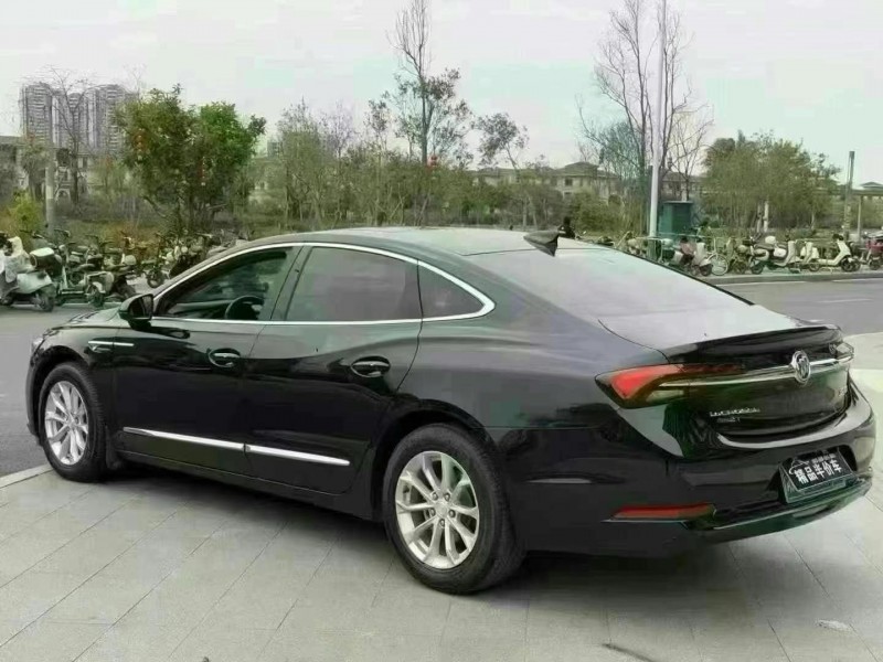 东莞21年别克君越7