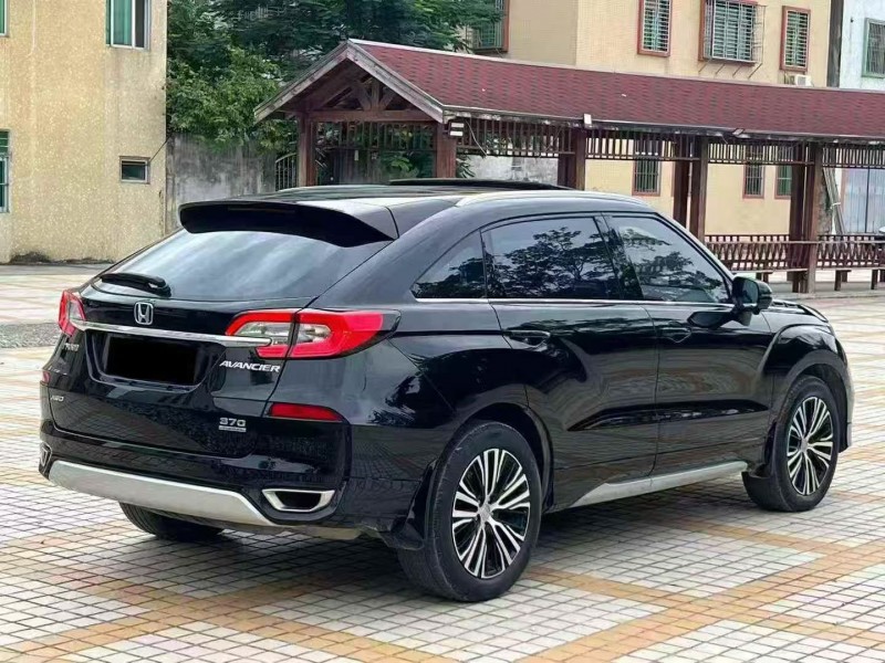 汕头19年本田冠道8