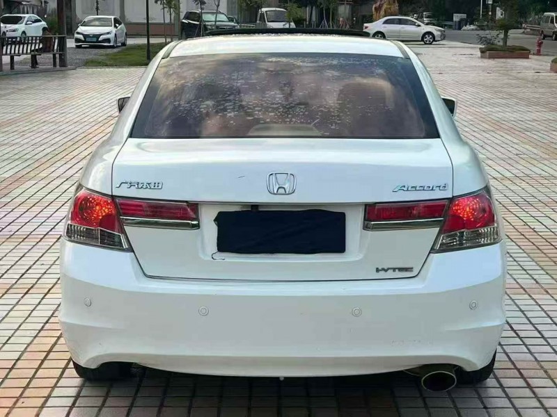 湛江12年本田雅阁9