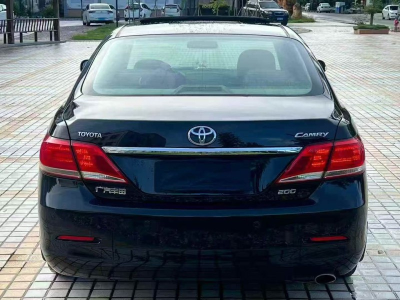 湛江11年丰田凯美瑞9