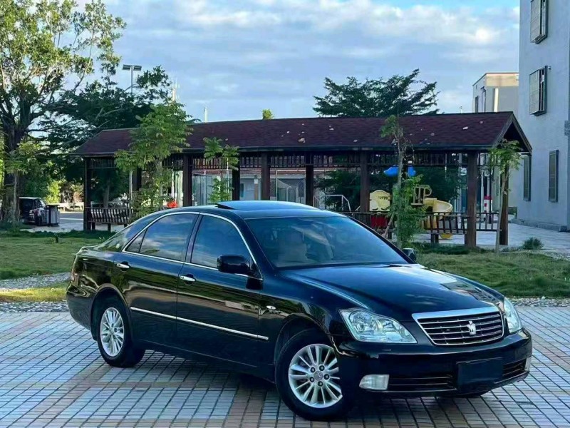 茂名08年丰田皇冠2