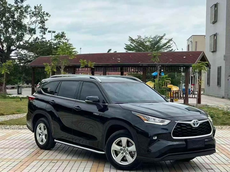 广州24年丰田汉兰达3