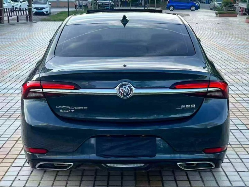 汕头20年别克君越9