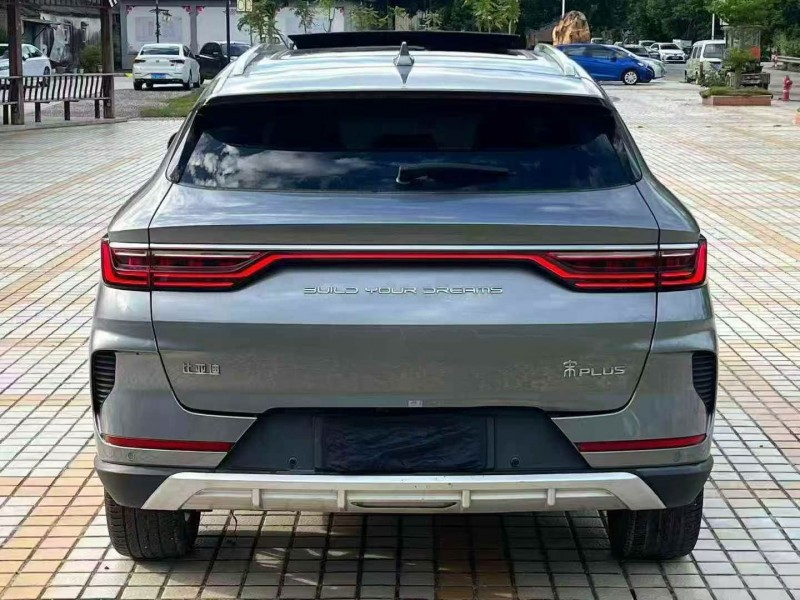 珠海22年比亚迪宋9