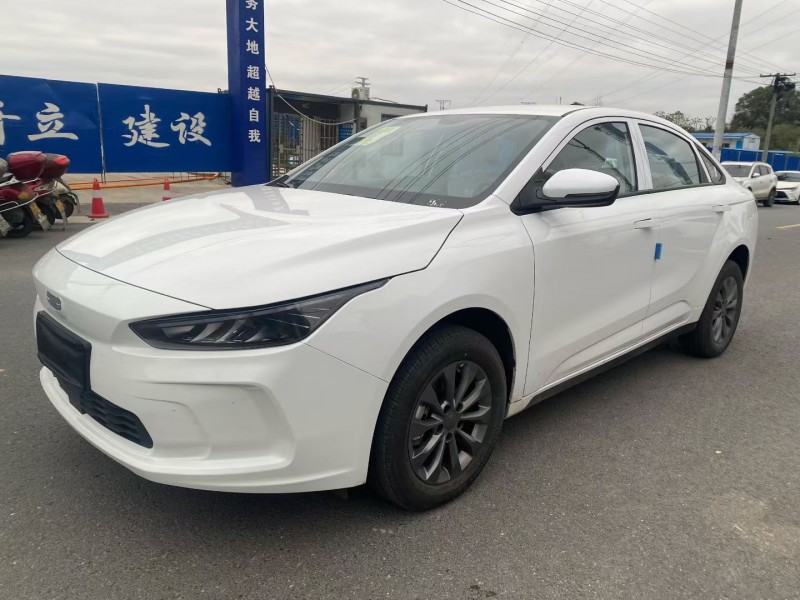 娄底25年吉利几何2