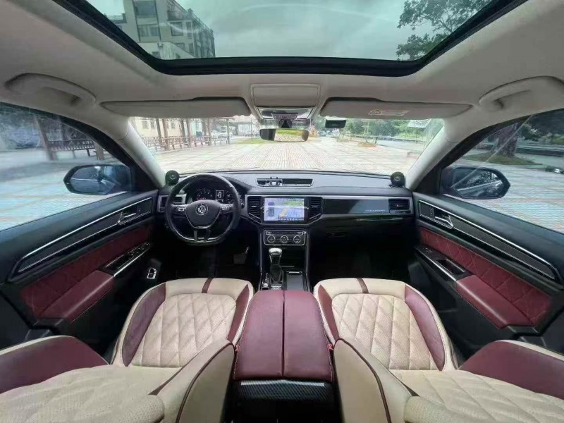 湛江19年大众途昂5