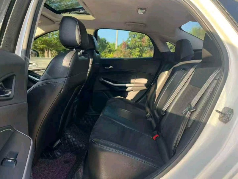 汕头19年福特福睿斯7