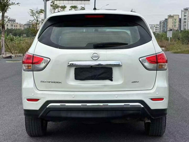 珠海19年日产探路者8