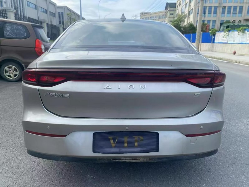 娄底23年传祺埃安S9