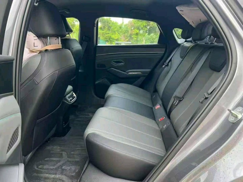 汕头25年比亚迪秦5