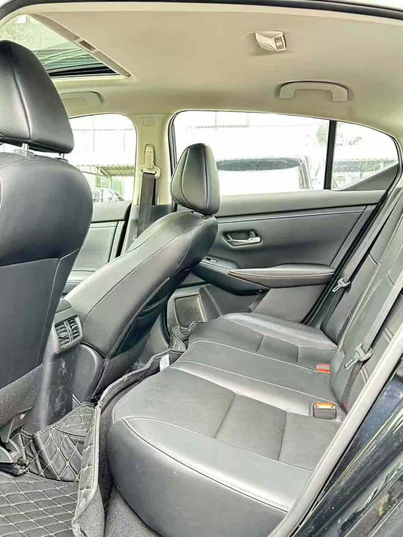 东莞21年日产轩逸6