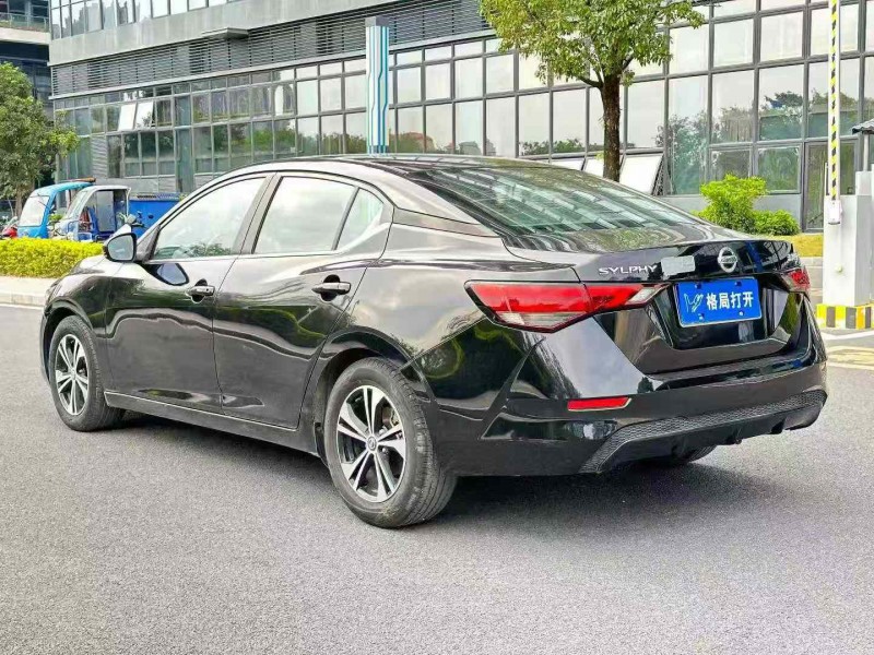东莞21年日产轩逸8