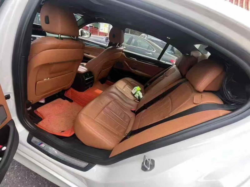 湛江19年宝马5系4